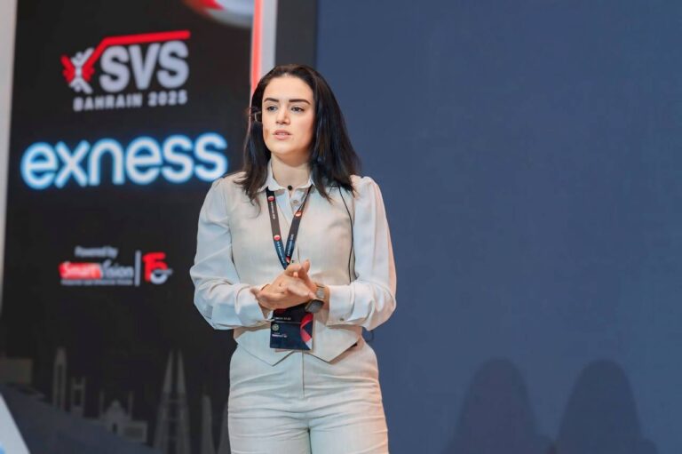 هل يستمر صعود البيتكوين أم أن الانخفاض قادم؟.. قمر العلي توضح